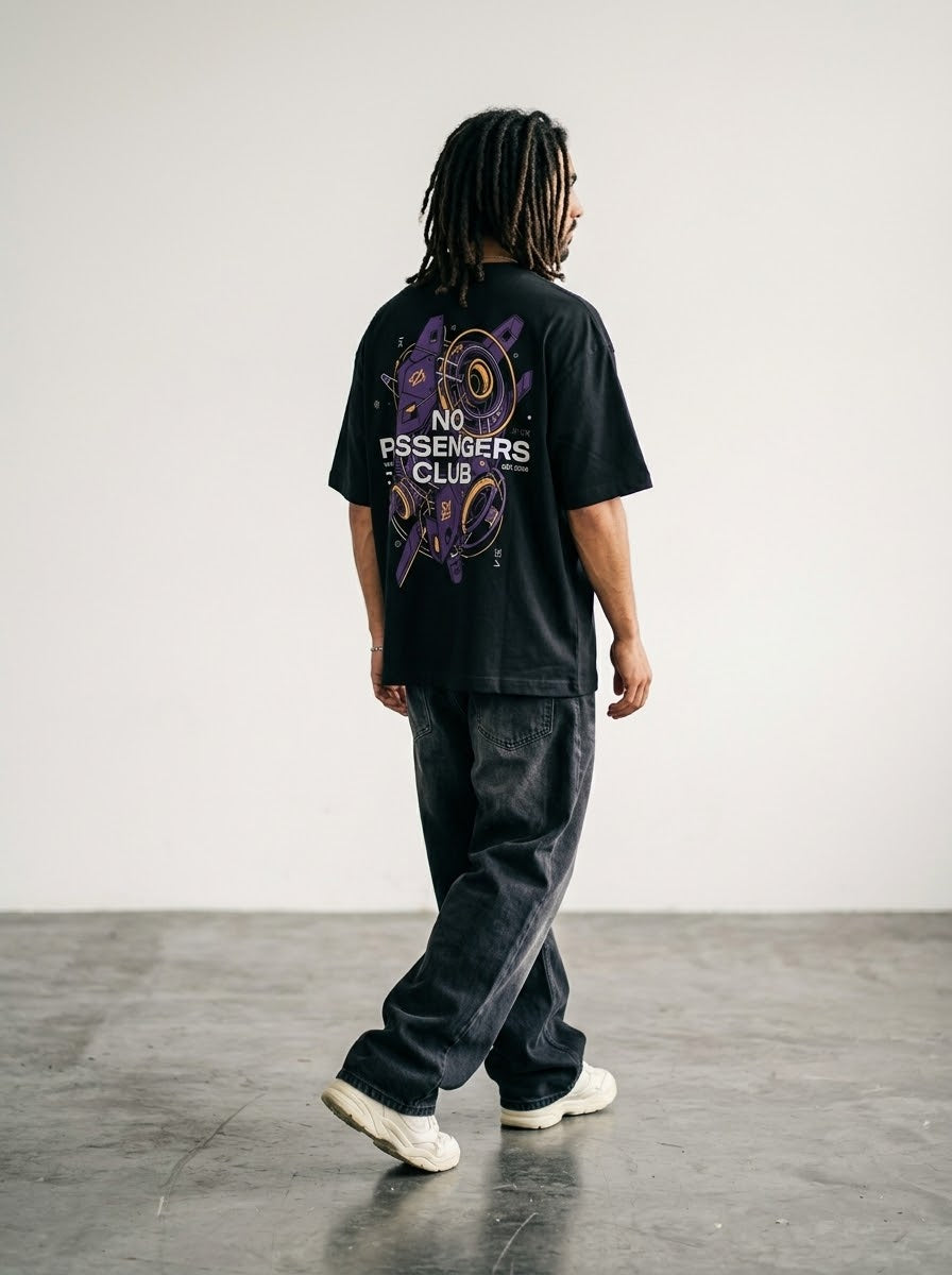 CYBER NO PASSENGERS Over-sized Black t-shirt