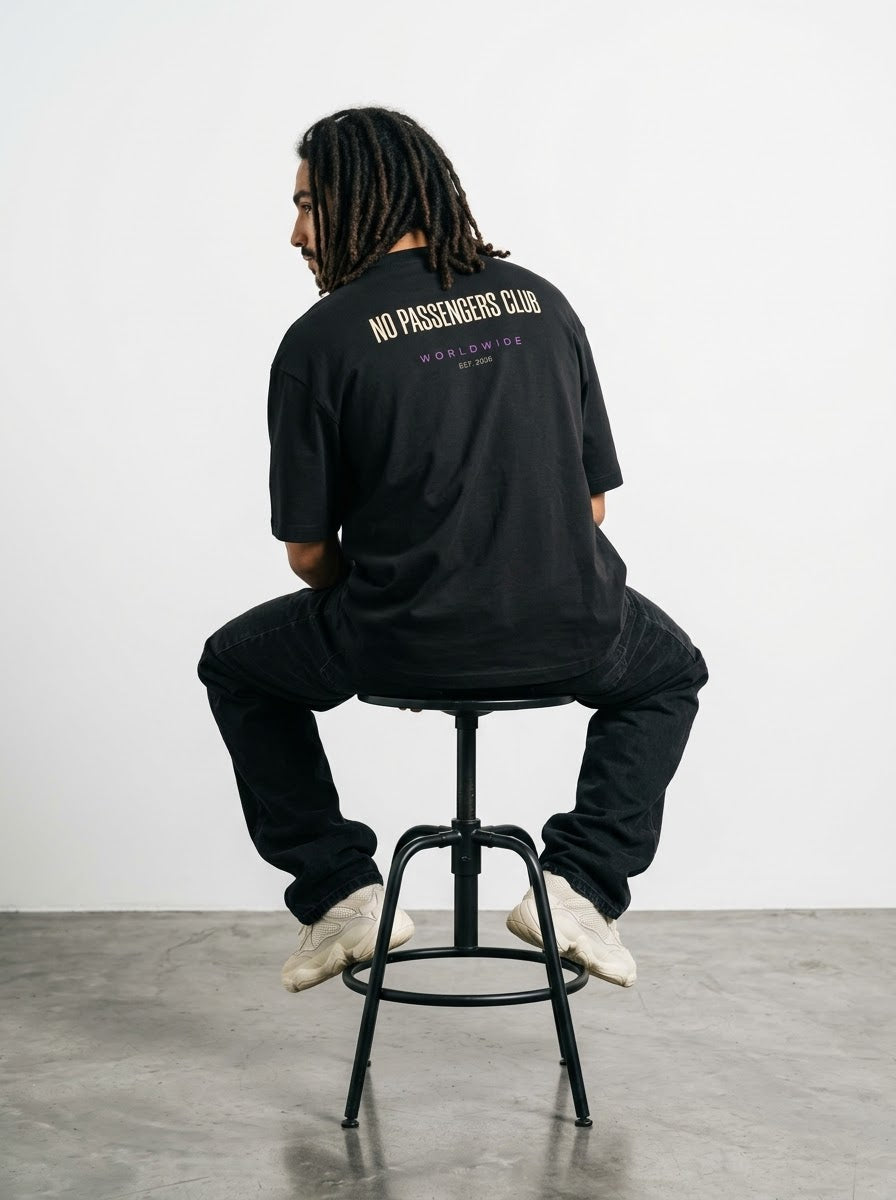 BASIC NO PASSENGERS Over-sized Black t-shirt