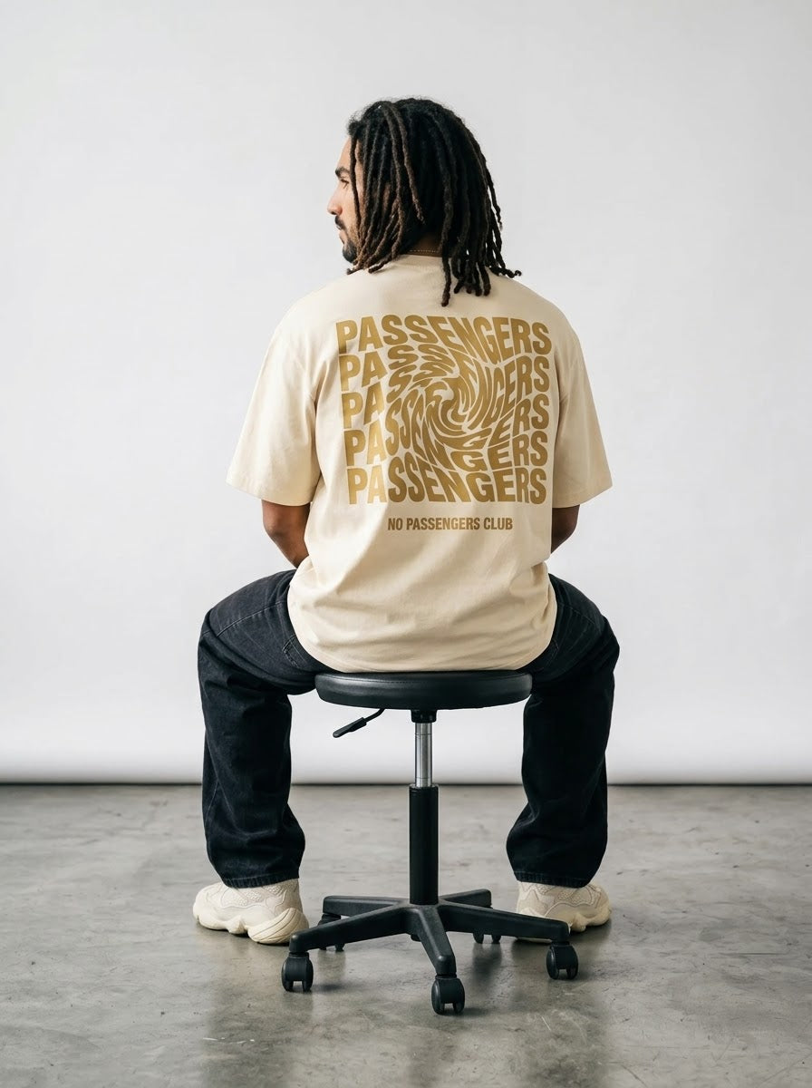 GOLDEN TWISTED Oversized T-Shirt
