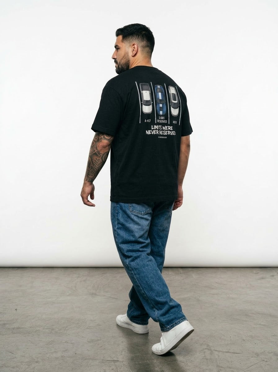MUSTANG PARK™ Oversized Black T-shirt