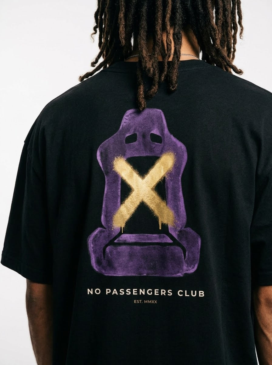 NO PASSENGERS SEAT Oversized Black T-shirt