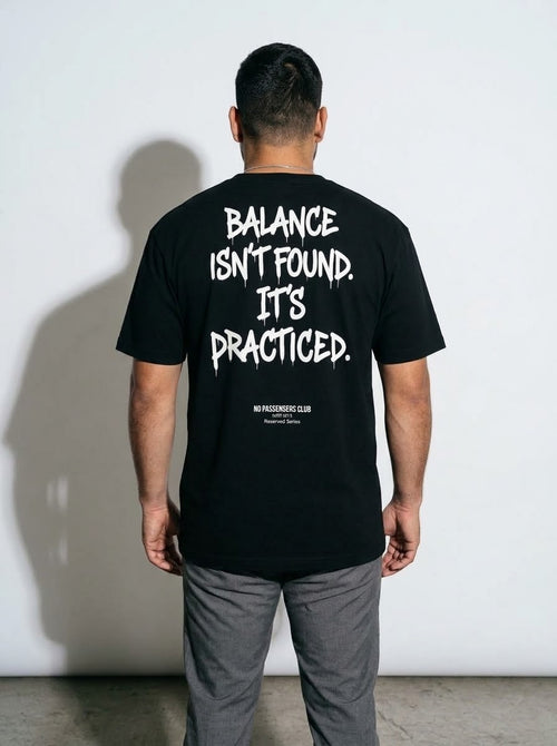 BALANCE ISN'T FOUND Oversized Black T-shirt