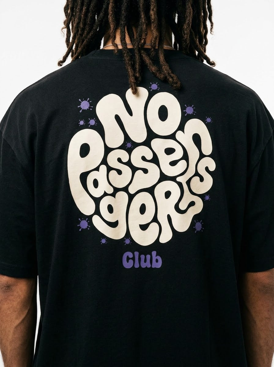 SOFT NO PASSENGERS Oversized Black T-shirt