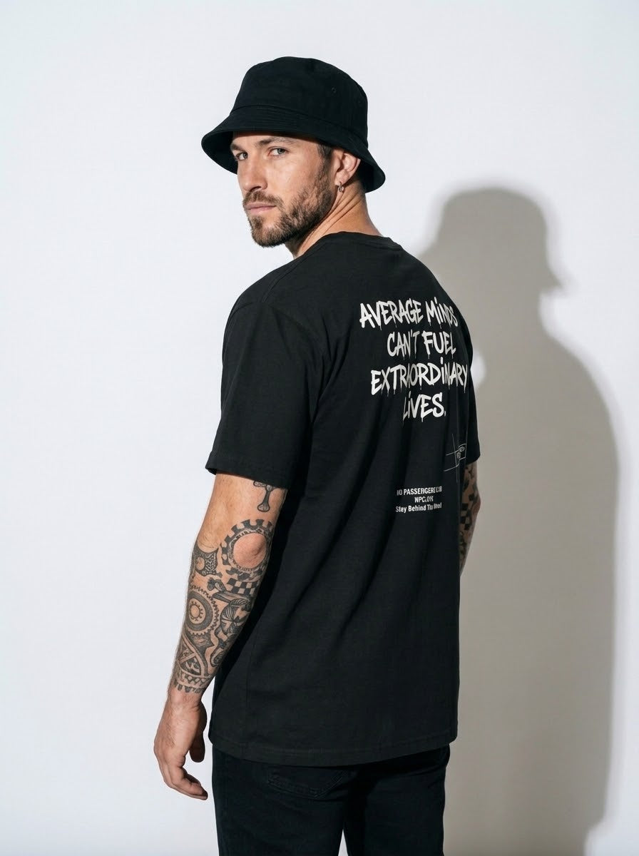 AVERAGE MINDS Oversized Black T-shirt