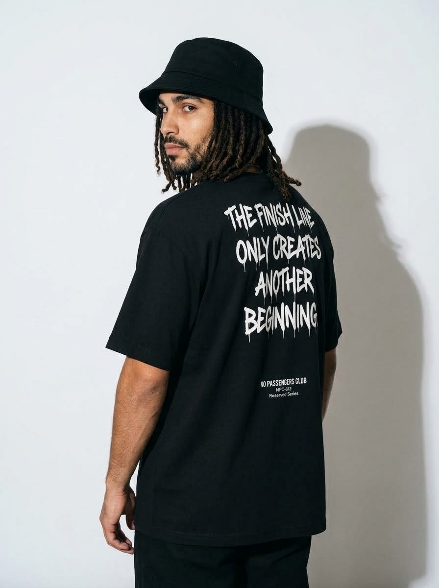 THE FINISH LINE Oversized Black T-shirt