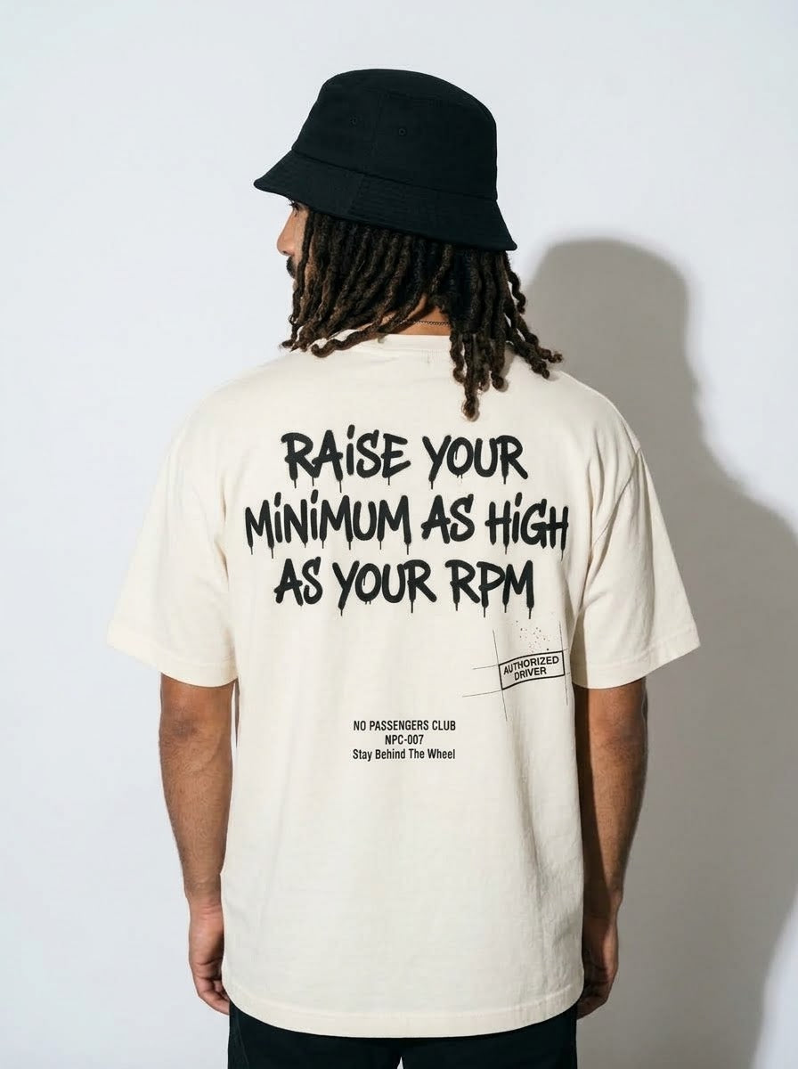 RAISE YOUR MINIMUM Oversized T-shirt
