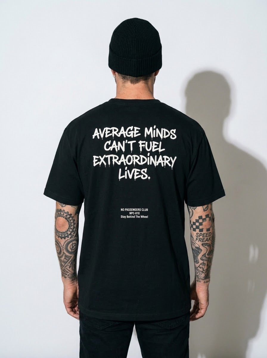 AVERAGE MINDS Oversized Black T-shirt