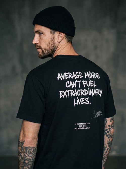 AVERAGE MINDS Oversized Black T-shirt